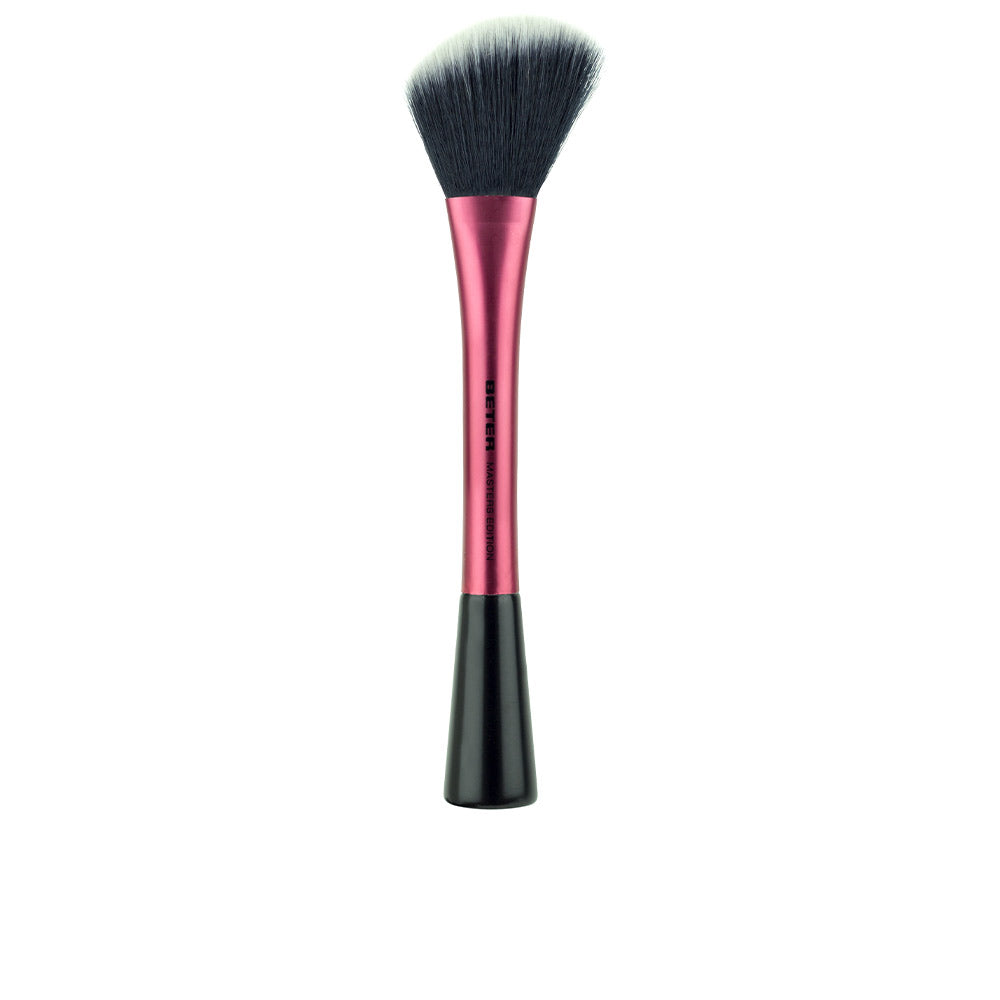 Precision Fan Makeup Brush