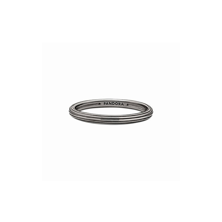 Sleek Minimalist Silver Band with Timeless Appeal