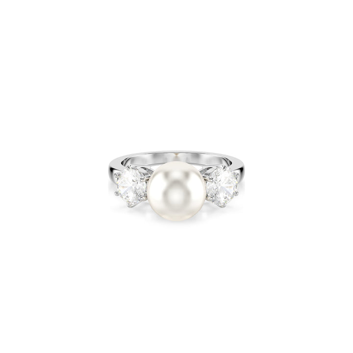Timeless Pearl and Diamond Elegance Ring