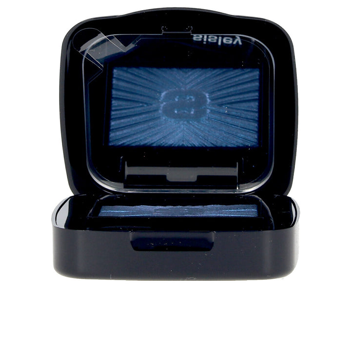 Single compact eyeshadow 1.5 g in silky French blue, satin finish, compact pan