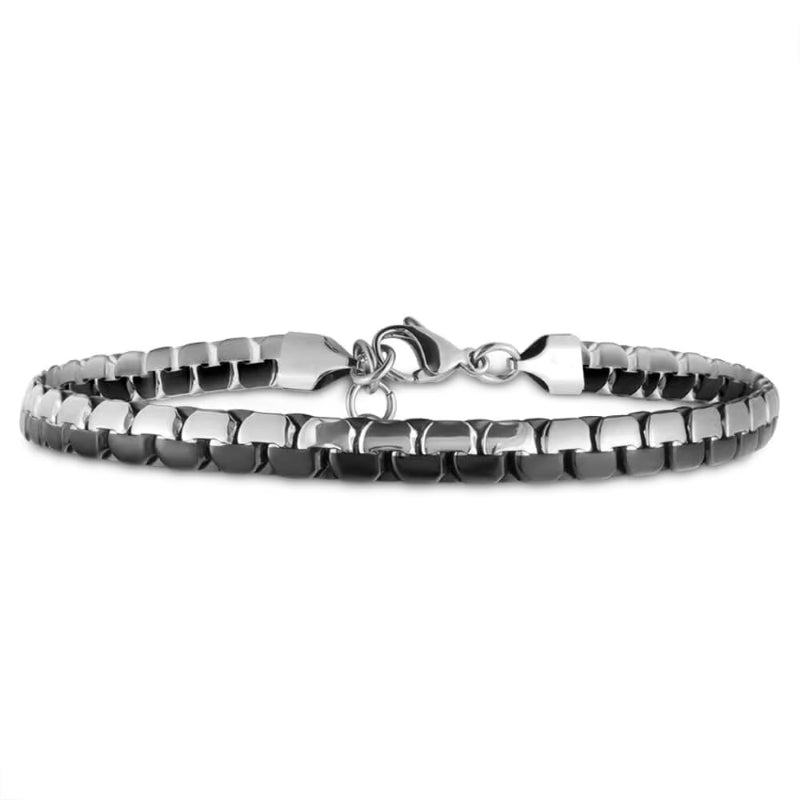 Stroili Silver Chain Bracelet: metal chain bracelet with polished links and lobster clasp